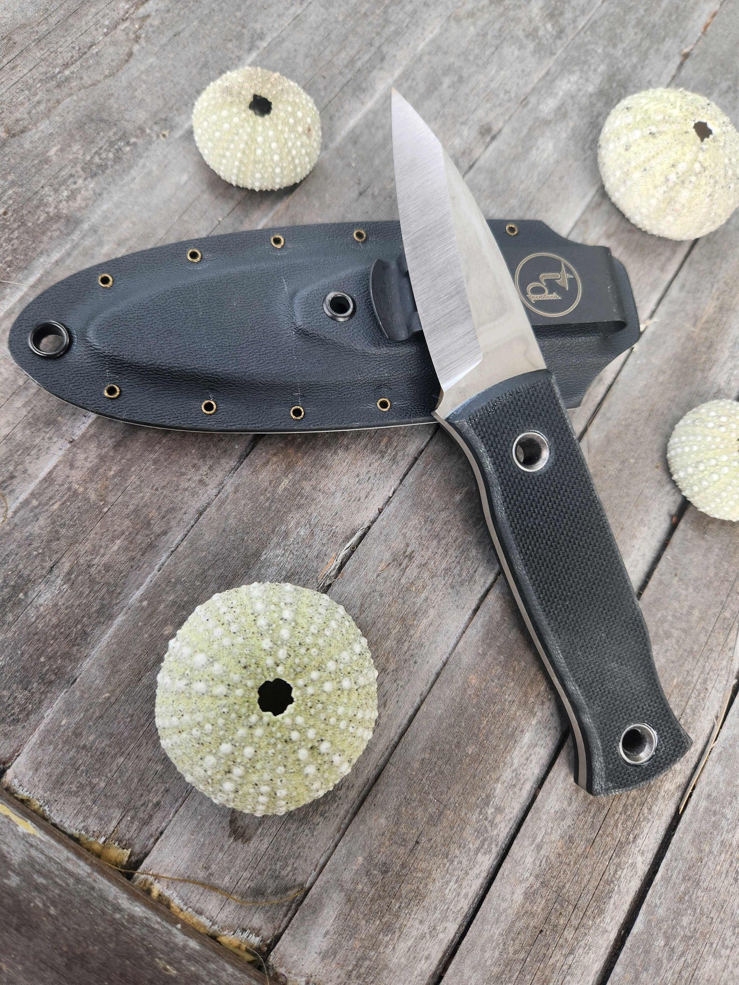 Angler Knives Dorado #8 - Peel Ply black g10 handle