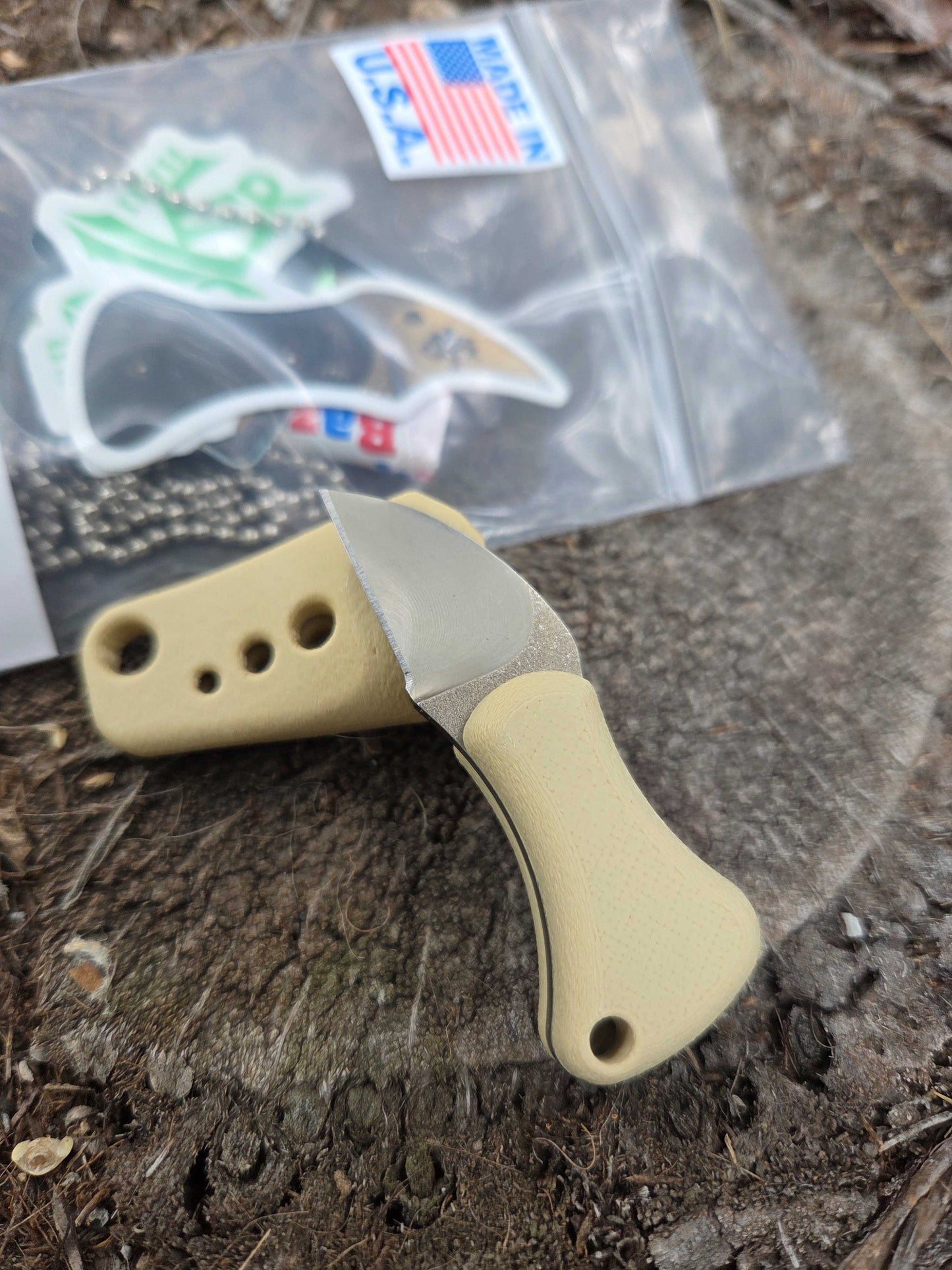 Turner CNC Anchovy - Tan handle Tan sheath