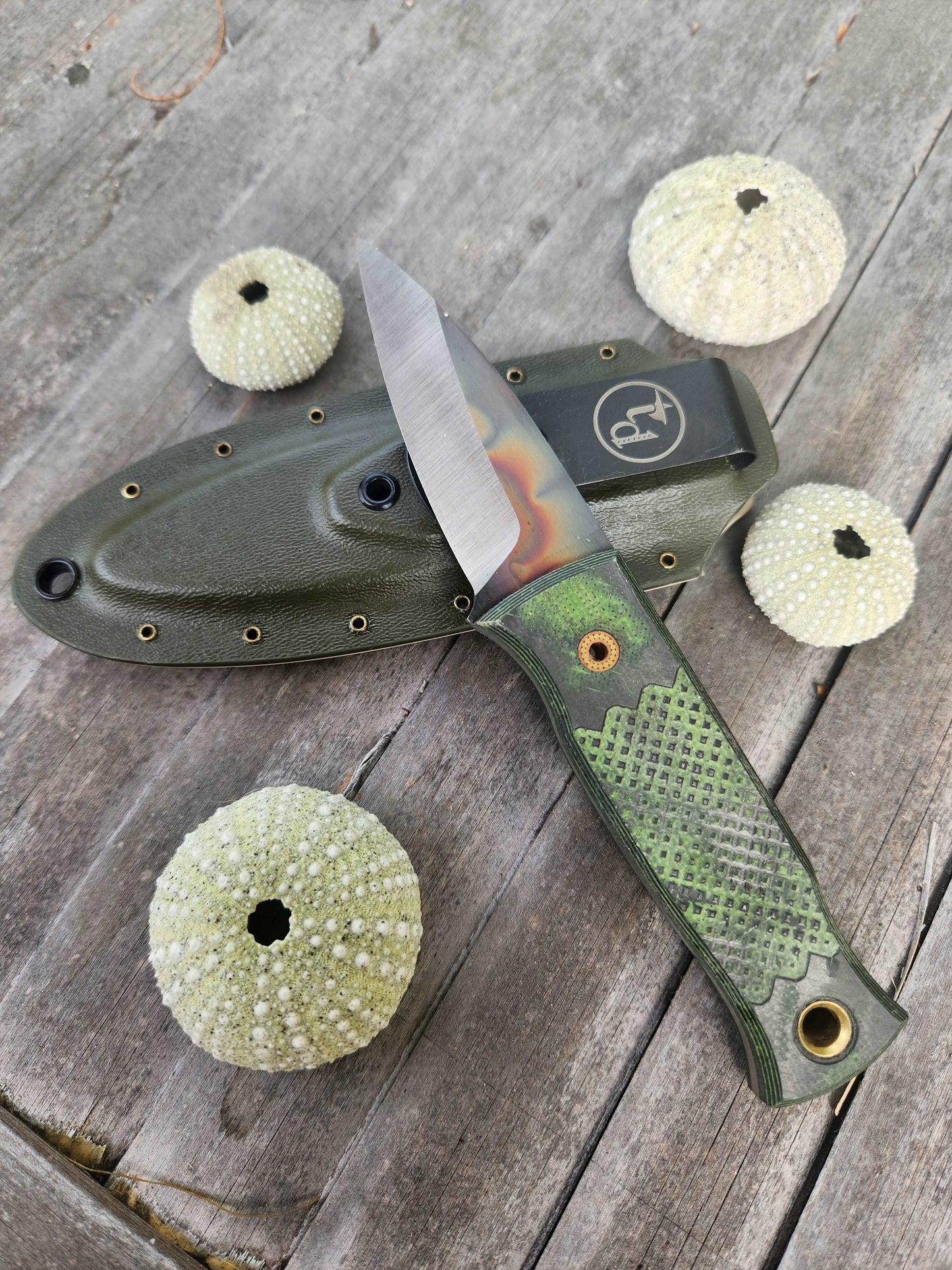 Angler Knives - Dorado #2 Green/ Carbon fiber blend handle