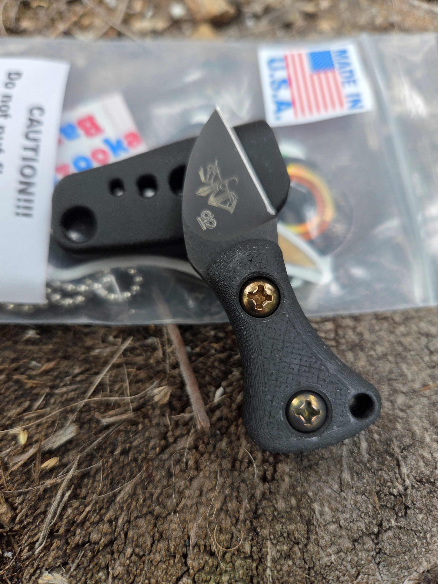 Turner CNC Anchovy DLC coated - Black handle Black Sheath