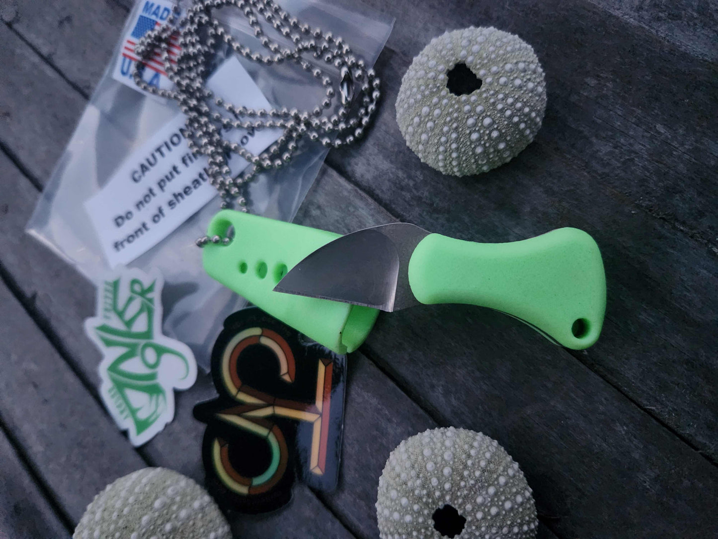 Turner CNC Anchovy - Green glow handle Green Glow Sheath