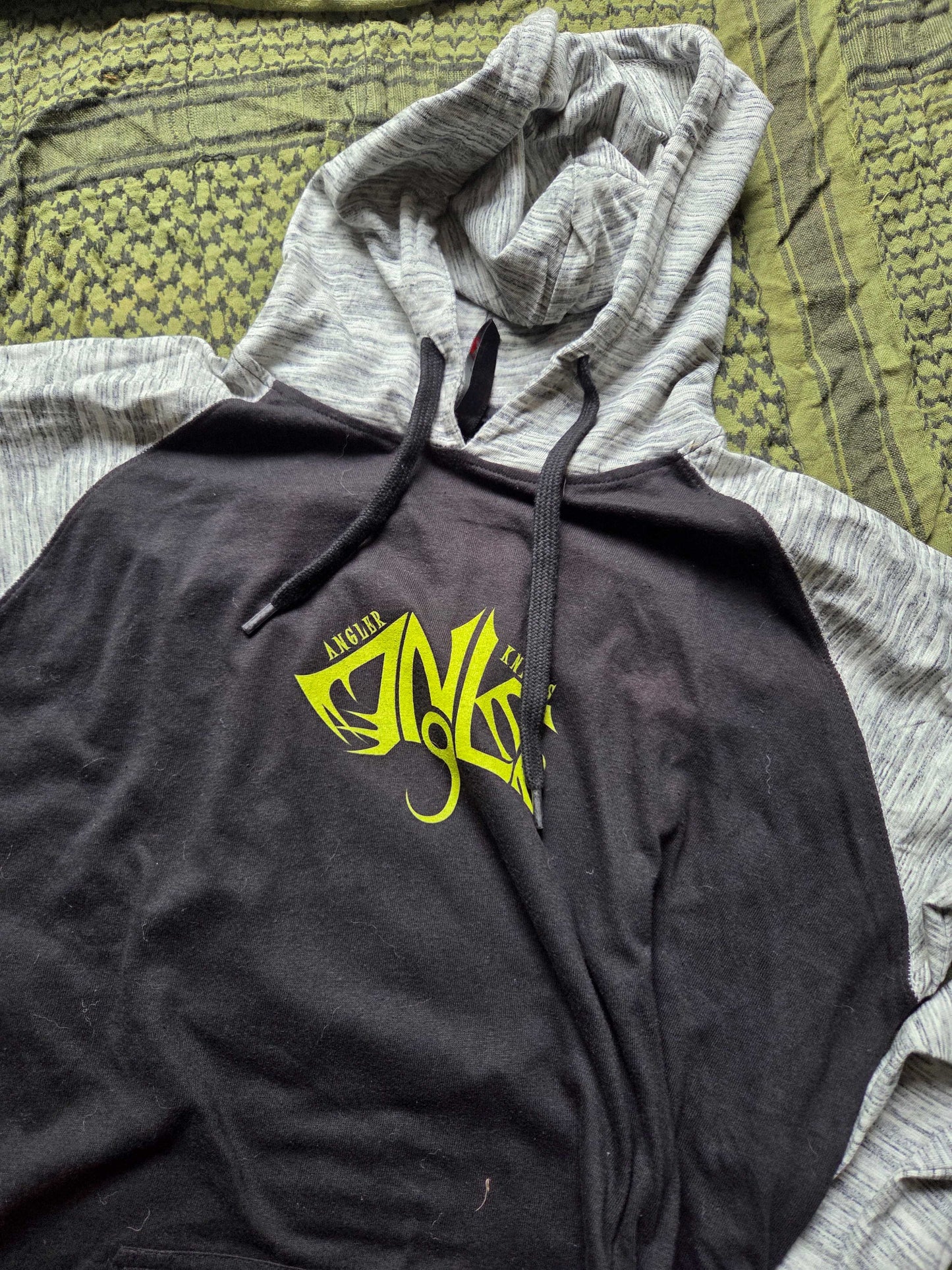 Angler Black/Grey long sleave hooded t-shirt