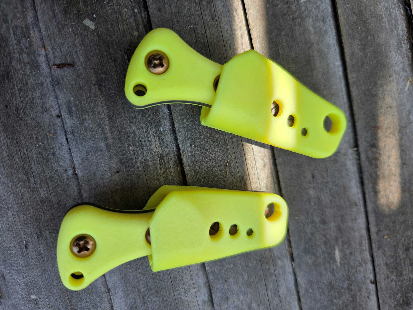 Turner CNC Anchovy heat treat color finish - yellow glow handle Glow yellow sheath